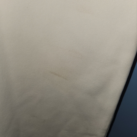 *After Christmas Sale* BCBG White spandex & lace dress - Picture 6 of 7